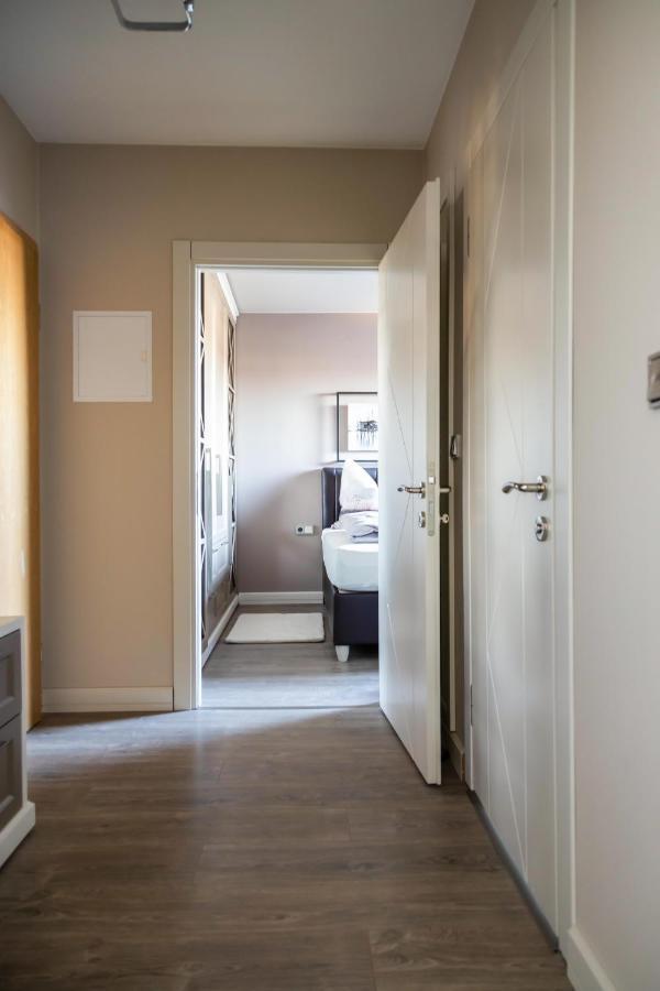 לייפציג Deluxe Apartment Mit Tiefgarage In Naehe Messe-Bmw-Porsche-Dhl-Flughafen-Flugzeugwerk Der Deutsche Aircraft מראה חיצוני תמונה